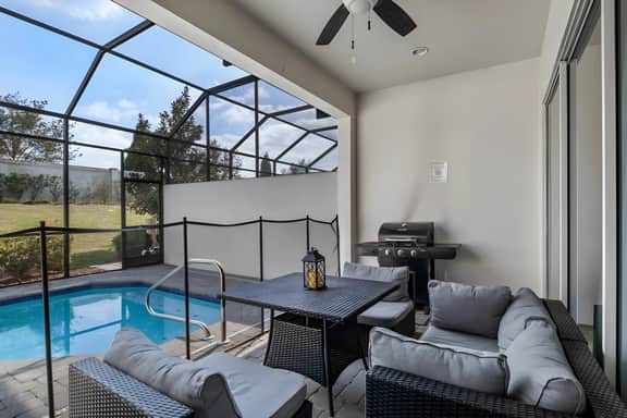 4 Bedrooms/ 4 Bathrooms/ Festival Resort (290 CD)