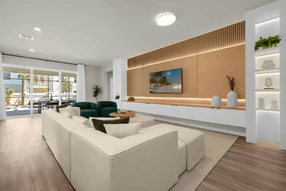 8 Bedrooms/ 6 Bathrooms/ Windsor Cay (16256 SM)