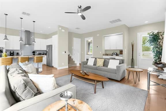 5 Bedrooms/ 5.5 Bathrooms/ Reunion (1492 FC)