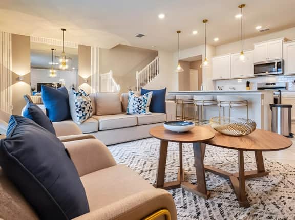 5 Bedrooms/ 4 Bathrooms/ Solterra (7553 OS)