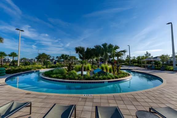 5 Bedroom/ 4 Bathroom Storey Lake (4823 DS)