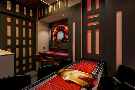 7 Bedrooms/ 5 Bathrooms/ Solterra (7684 OL)