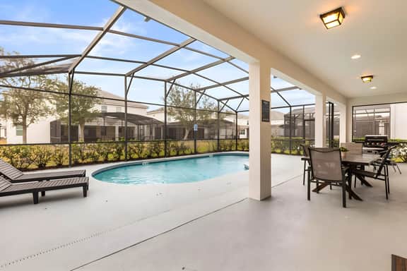 8 Bedrooms/ 5 Bathrooms/ Sonoma Resort (2610 CA)
