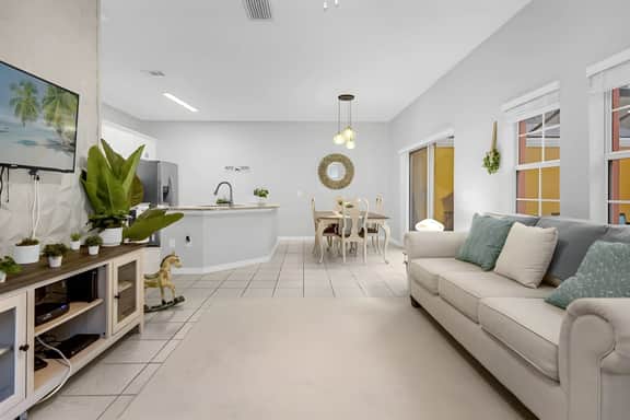 4 Bedrooms/ 3 Bathrooms/ Terra Verde (4746 VB)