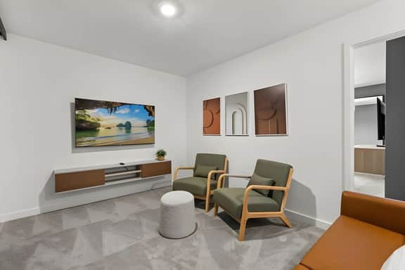 3 Bedrooms/3 Baths/ Hub Westside Reserve (8801PD)