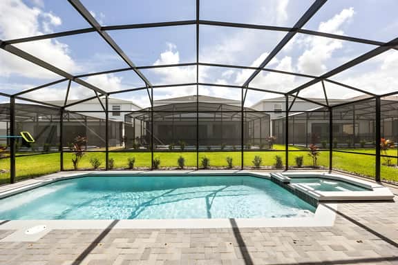 8 Bedrooms / 6 Bathrooms / Windsor Cay (15910CC)