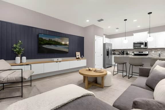 5 Bedroom/ 4.5 Bathroom/ Windsor Island (3998LA)