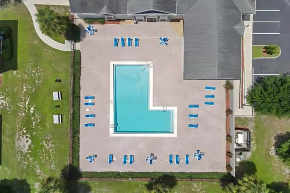 2 Bedrooms / 2 Bathrooms / Secret Lake (3176-204)