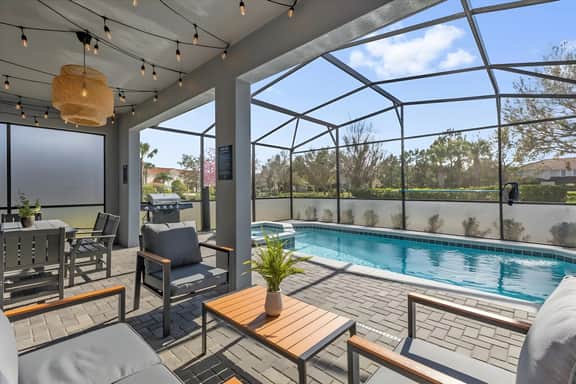 6 Bedrooms / 4.5 Bathrooms / Solterra (7311OL)