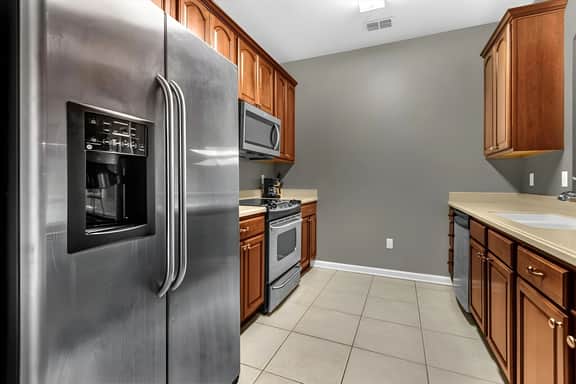 3 Bedrooms/ 2 Bathrooms/ Vista Cay (4024-203 BD)