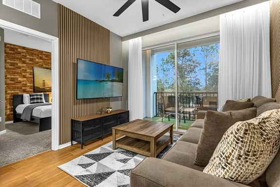 3 Bedrooms/ 2 Bathrooms/ Vista Cay (4024-203 BD)