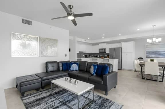 2 Bedrooms/ 2 Bathrooms/ Storey Lake (4751-207 CT)