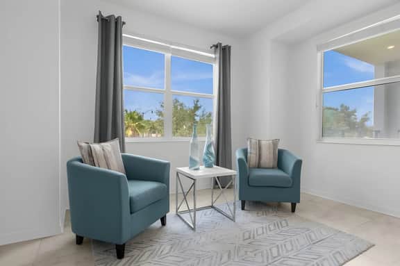 2 Bedrooms/ 2 Bathrooms/ Storey Lake (4751-207 CT)