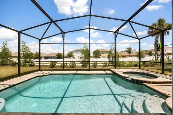 6 Bedrooms / 4.5 Bathrooms / Solara (2343CS)
