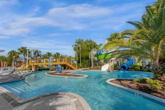 7 Bedroom/ 5.5 Baths/Windsor Island (3979 LA)