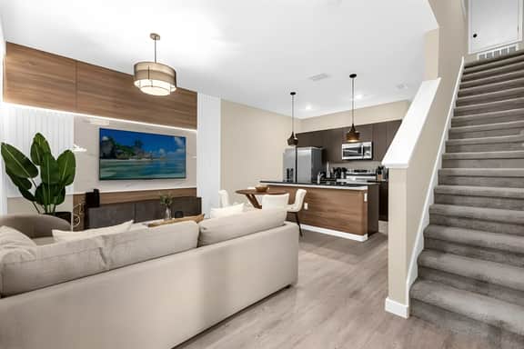 3 Bedrooms/ 3 Baths/ The Hub At Westside (3205TT)
