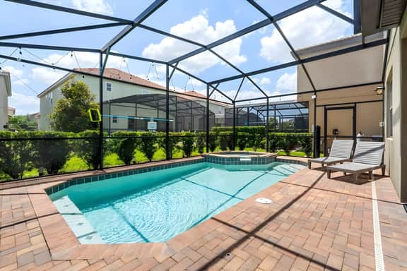 5 Bedrooms / 4 Bathrooms / Solterra (5489MO)