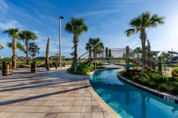 9 Bedrooms / 5 Bathrooms / Storey Lake (4548TB)
