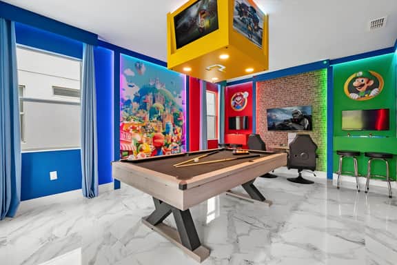 5 Bedrooms / 5 Bathrooms / Sonoma (2677CA)