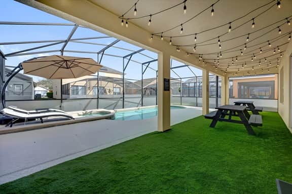 6 Bedrooms / 5.5 Bathrooms / Terra Verde (153HB)