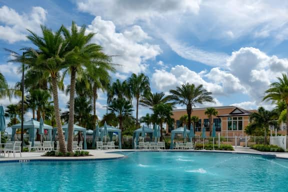 6 Bedrooms/ 4.5 Bathrooms/ Solara Resort (1868 TP)