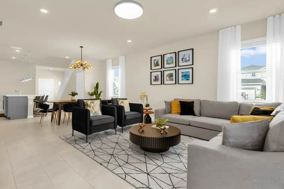 7 Bedrooms / 5.5 Bathrooms / Windsor Cay (16203TW)