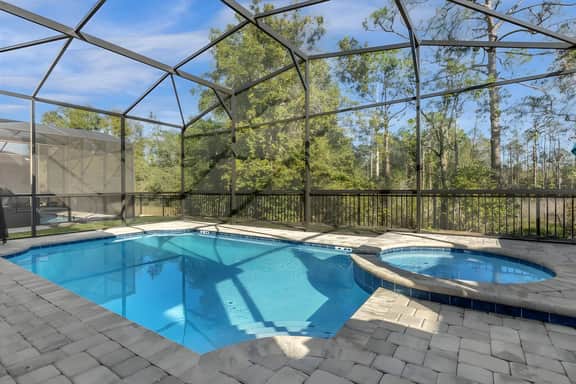 6 Bedrooms/ 5 Bathrooms/ Solara (1889 TP)