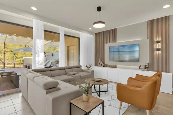 5 Bedrooms / 4.5 Bathrooms / Windsor (8815G)