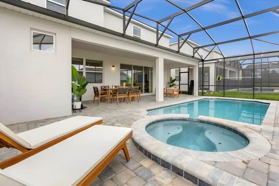 9 Bedroom/ 6.5 Bathroom/ Solara (9131TW)