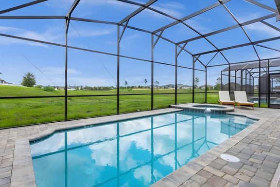 9 Bedroom/ 6.5 Bathroom/ Solara (9131TW)