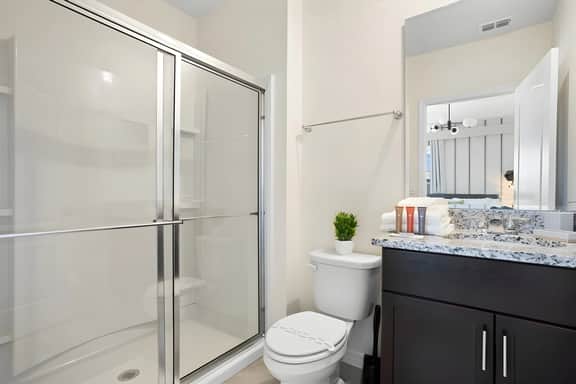 6 Bedrooms/ 5.5 Bathrooms Solterra (7623 OL)