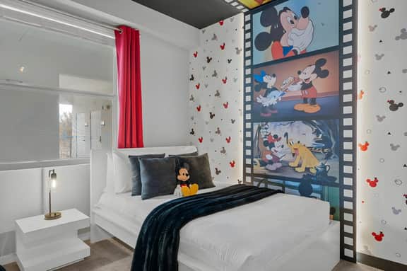 2 Bedroom/ 2 Bathroom Storey Lake (4751-205 CT)