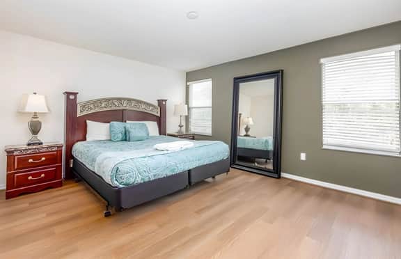 4 Bedrooms/ 3 Bathrooms/ Bella Vida (550 LF)