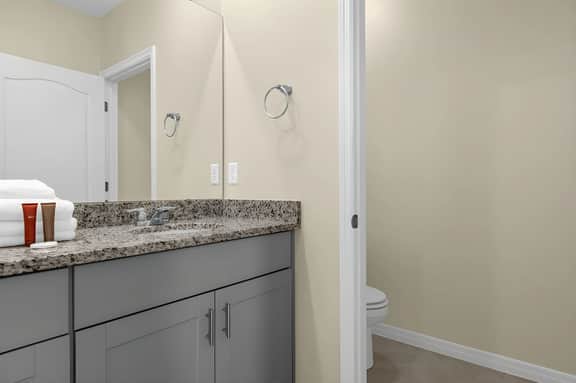 6 Bedroom/ 5.5 Bathroom/ Solterra (7711OL)