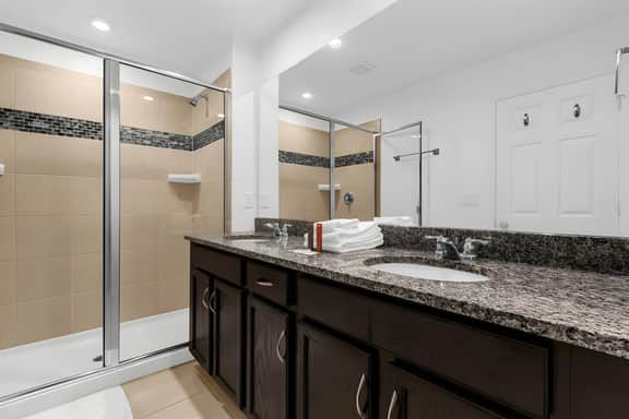 4 Bedrooms/ 4.5 Bathrooms/ Solara (2182 CP)