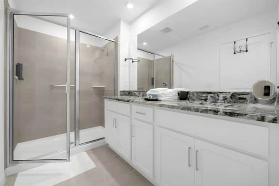 4 Bedrooms / 4.5 Bathrooms/ Solara Resort (2310ZP)