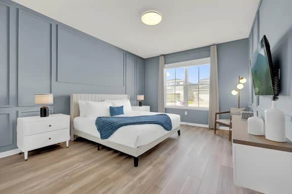 10 Bedrooms / 8 Bathrooms / Windsor Cay (16001CC)