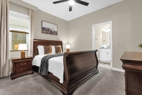 6 Bedroom/ 6 Bathroom Champions Gate (9152 TS)