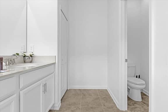 3 Bedrooms/ 2 Bathrooms/ Champions Gate (8899 CC)