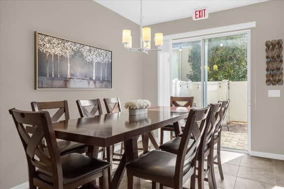 4 Bedrooms/ 3.5 Bathrooms/ Compass Bay (5132 CH)