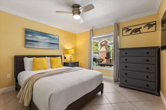 3 Bedrooms / 2 Bathrooms / Eagle Pointe (573EP)