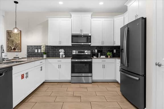 9 Bedroom/ 5 Bathroom/ Champions Gate (771PB)
