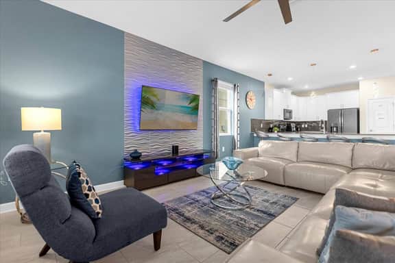 8 Bedrooms/ 5 Bathrooms/ Champions Gate (9004SH)