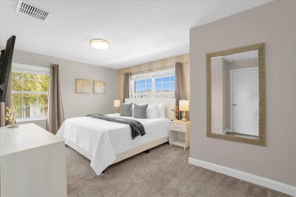 5 Bedrooms /4 Bathrooms / Champions Gate (8997 SD)