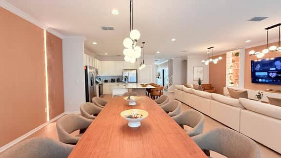 10 Bedrooms/ 8 Bathrooms/ Sonoma (2628 CA)