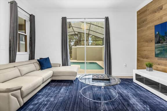 4 Bedroom/ 3 Bathroom/ Storey Lake (2425RT)