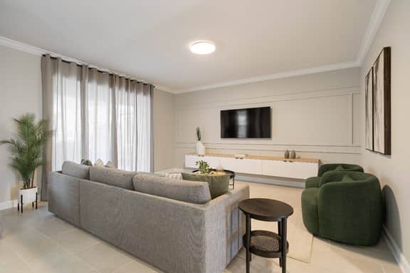 6 Bedrooms/ 5 Bathrooms/ Champions Gate (8935 TW)
