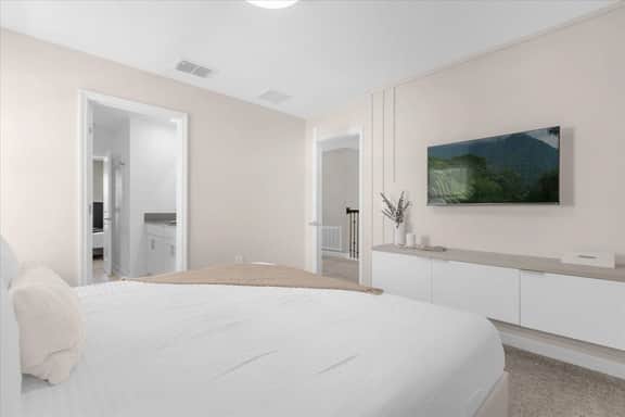 9 Bedrooms /5 Bathrooms / Champions Gate (9028 ST)