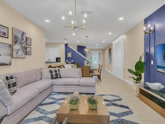 6 Bedrooms / 6.5 Bathrooms / Encore (410 LD)