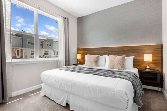 4 Bedroom/ 4 Bathroom Formosa Valley (7973 FV)